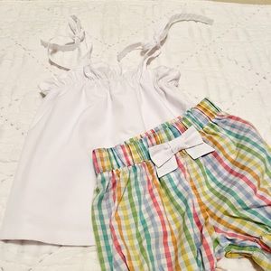 TBBC Lainey’s top and short set. VEUC worn twice and first owners. No stains. 3T